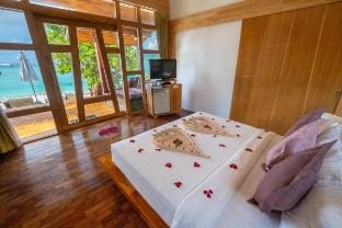 Beach with Jacuzzi - Koh Lipe Vacation rental in Thailand