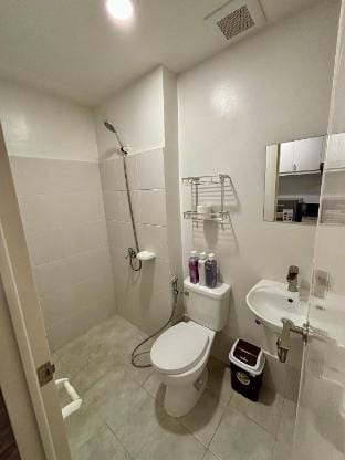 Relax and Unwind at Symfoni Apartment in Cebu City