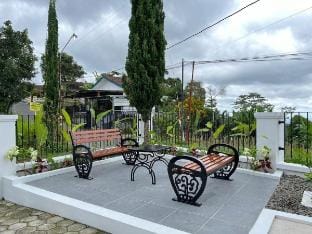Villa Al-Fatih Karangpandan Vacation rental in Indonesia
