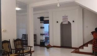 O'Zone Weligama || 2-Bedroom A/C Homestay  Vacation rental in Southern Province