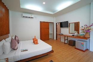 Deluxe Balcony - Koh Lipe Vacation rental in Thailand