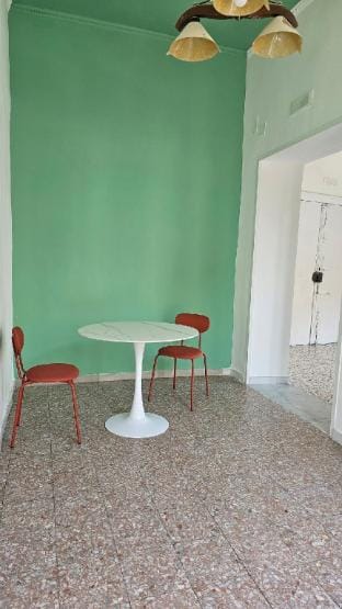 4 Balconies stylish central flat Vacation rental in Naples