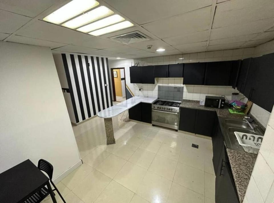 Gateway Partition Room in Barsha / Mashreq Metro Villa in Dubai