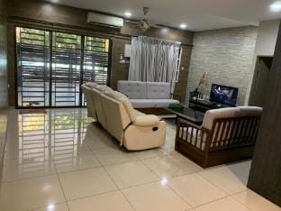 KG Muar Homestay Vacation rental in Johor