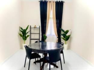 ALFAATIH GUEST HOUSE KUALA TERENGGANU Vacation rental in Terengganu, Malaysia