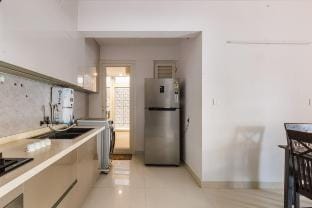 Bangalore's Best 1BHK in E-City | 40+ Amenities Vacation rental in Bengaluru