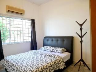 Bungalow with Pool at PD Villa Port Dickson Vacation rental in Port Dickson