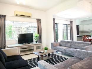 Bungalow with Pool at PD Villa Port Dickson Vacation rental in Port Dickson