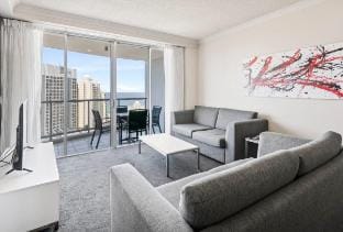 Ocean View 18th Floor Surfers Paradise Escape! Vacation rental in Surfers Paradise