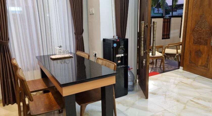 Griya Endika Syariah Hotel in Yogyakarta
