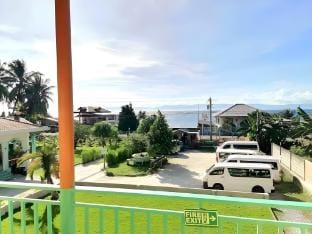 6BR Badian Guesthouse: Kawasan Falls-Canyoneering Vacation rental in Central Visayas