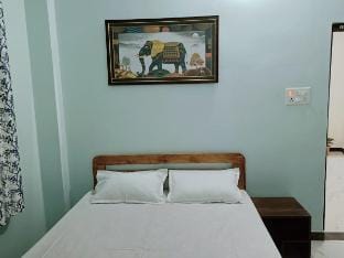 Om Nivas Apartment in Uttar Pradesh