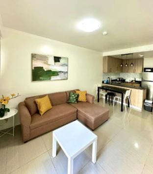 Shore Residences Spacious 2Bedroom Unit for 6pax+ Apartment in Pasay