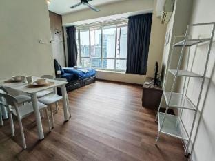 Studio @KLCC with KL tower view Vacation rental in Federal Territory of Kuala Lumpur