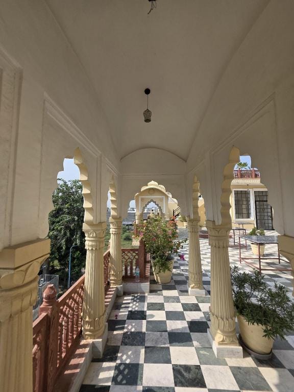 Neer Haveli Agra – A Boutique Homestay Near Taj Mahal Hotel in Agra