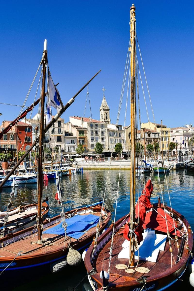 Charming Vieux-Toulon studio. Apartment in Toulon