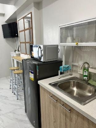 Minimalist condo w/Wifi&Netflix Vacation rental in Cebu City