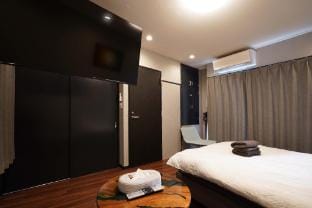 Penthouse 1-bedroom flat in Hiroo Shibuya Vacation rental in Shibuya