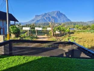 Lhong Khao - Chiang Dao Country House in Thailand