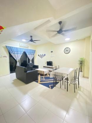 Arissa Homestay Tangkak Vacation rental in Johor