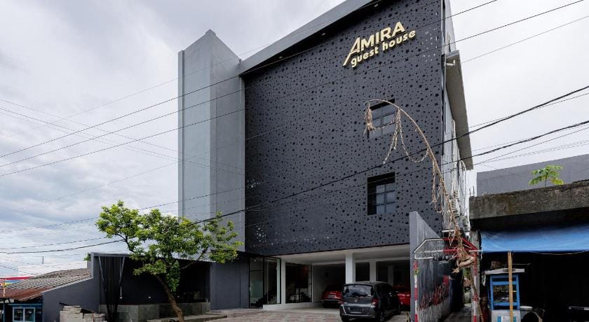 Urbanview Hotel Amira Syariah Bogor Hotel in West Java