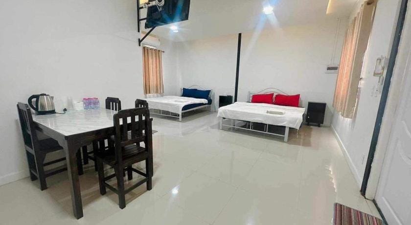 เมืองบัวการ์เด้นท์รีสอร์ท Resort in Laos