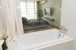 City Modern Lux 2BR - 10 Min Walks To BTS Thong Lo Apartment in Bangkok