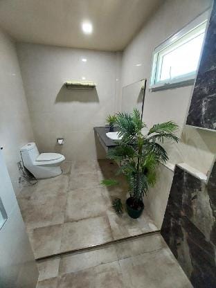 Family room with 1 king-size and 1 Queen-size bed Vacation rental in Phuket