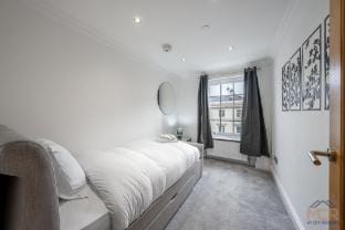 Family 3B apartment in Paddington Apartment in City of Westminster