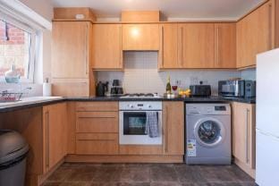 Swan Lane Apartment - City Centre - Free Parking Apartment in Coventry