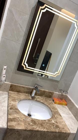 شقة غرفة نوم و صالة دخول ذكي Apartment in Jeddah