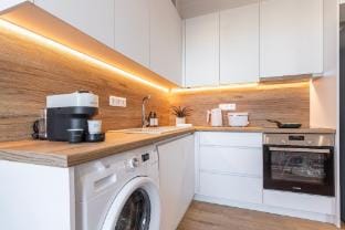 Stylish 1BDR Penthouse with Roof Terrace Apartment in East Attica Regional Unit, Greece