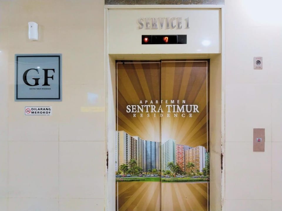 The Royale Sentra Tower Kuning Powered by Cocotel Hotel in Jakarta