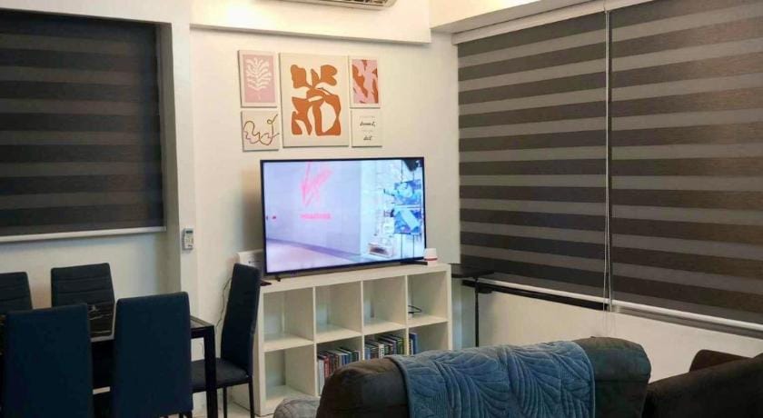SM MEZZA 1 RESIDENCES Studio Gian Thyresse Crib  Apartment in Manila City