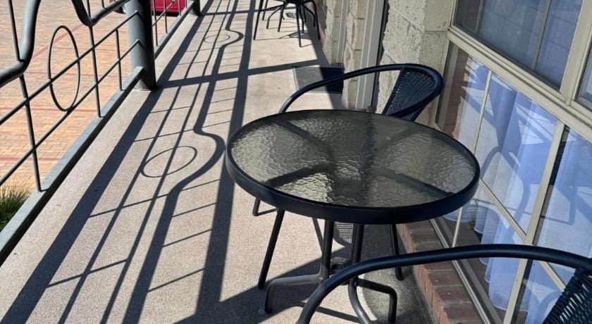 Paradise Palms Apartment in Mulwala