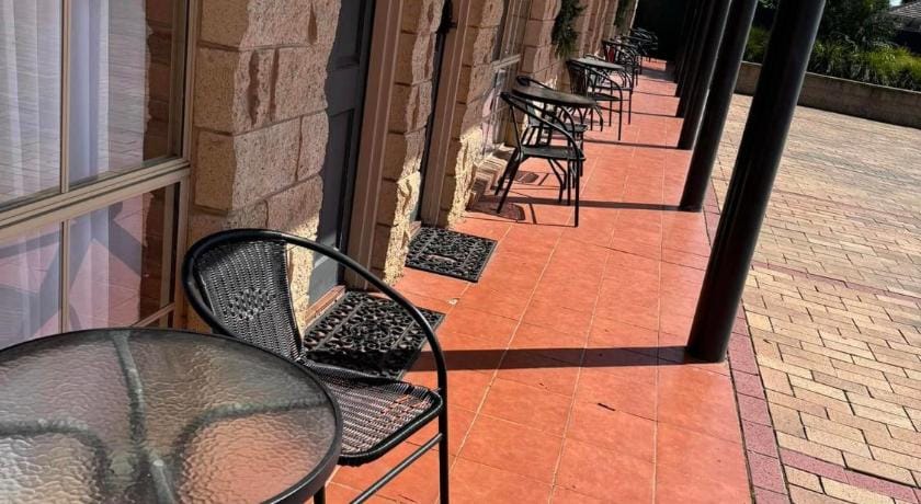 Paradise Palms Apartment in Mulwala