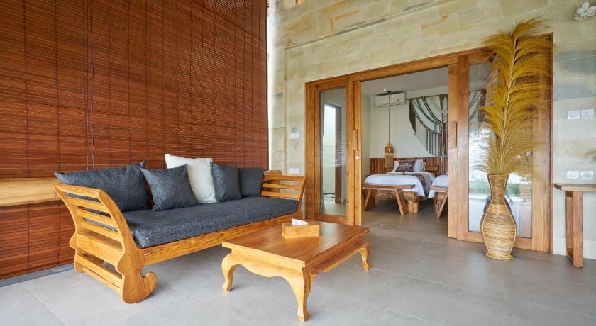 Ayunan Beach Villas Hotel in Abang