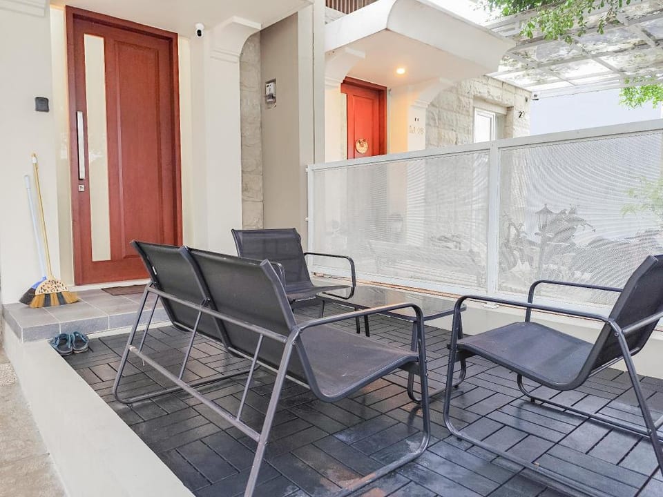Luxury House 2BR by SleepHouse  Hotel in West Java