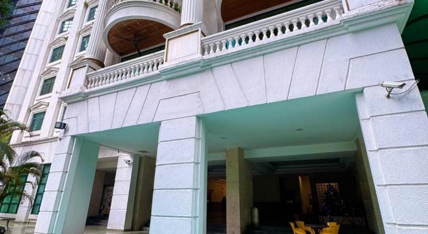 KLCC Suites in KL | 2000sqf luxurious residence Apartment in Federal Territory of Kuala Lumpur