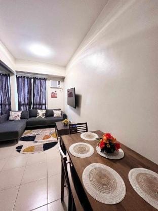 Condo Staycation in Iloilo City Apartment in Iloilo City