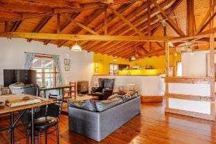 2-Bedroom Traditional Fuegian House with backyard Vacation rental in Ushuaia