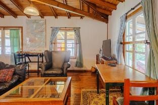 2-Bedroom Traditional Fuegian House with backyard Vacation rental in Ushuaia
