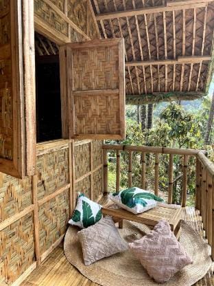 Camp Irog's Scenic Hut (Liyag Lodge) Vacation rental in Antipolo