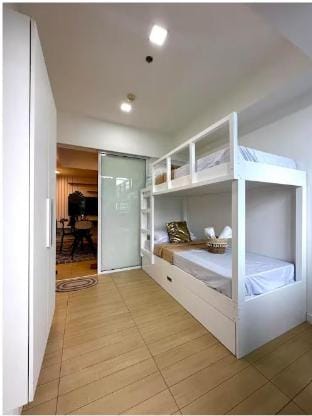 Two Bedroom Luxury resort view near Manila Airport Apartment in Paranaque