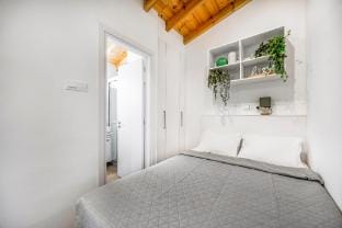 Astiggos 3- lovely studio on ground floor Apartment in Limassol City