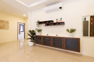 Stylish 3BR Villa in Nimman-Mountain View Rooftop  Vacation rental in Chiang Mai