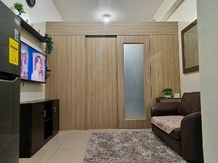 Shore Residences MOA Minimalist Room Apartment in Pasay