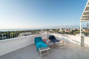 Elegant apartment with breathtaking view and jacuzzi tub Apartment in Lignano Sabbiadoro