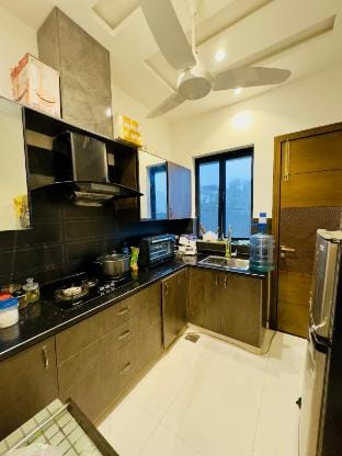 Elegant Home DHA 7- Secure & Luxury Living Vacation rental in Lahore