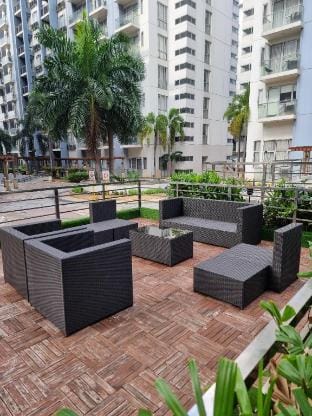 ONE PALM TREE VILLAS NAIA TERMINAL 3 Apartment in Pasay